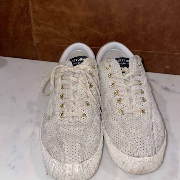 Tretorns size 7 - Picture 8 of 8